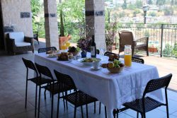 Adler Elegant - luxurious Holiday apartment in Safed